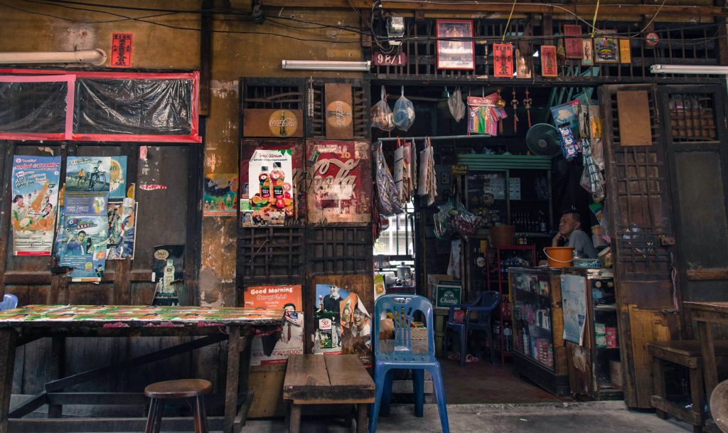 best things to buy from a pawnshop