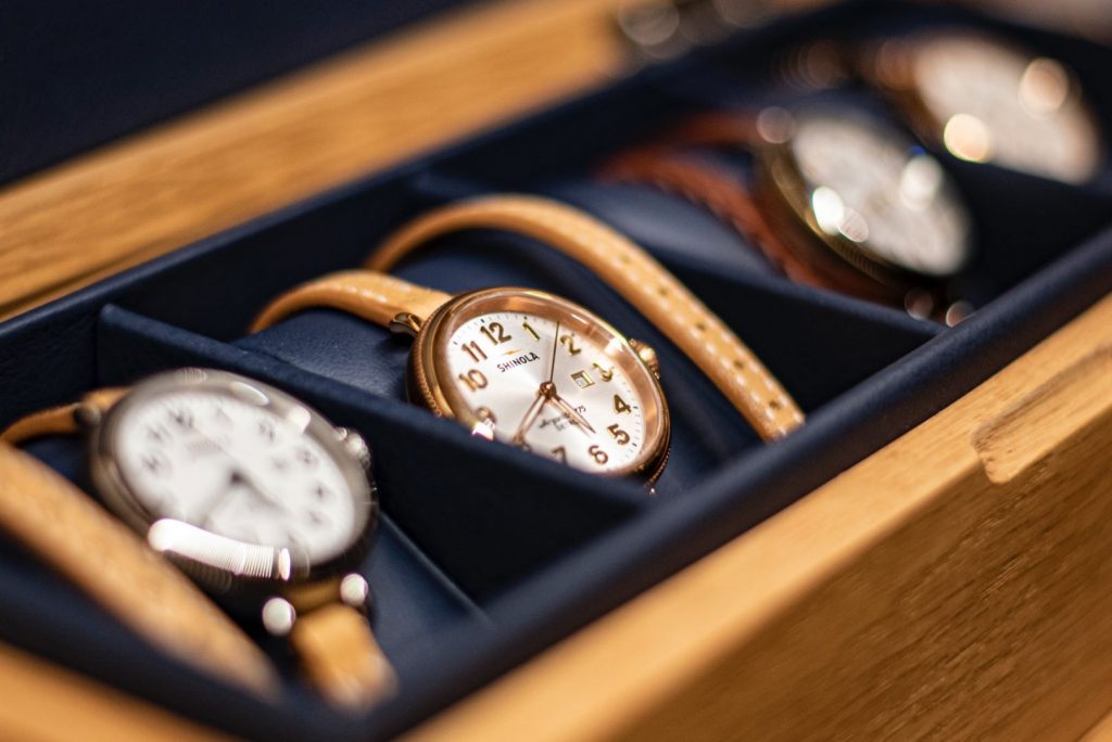 buy watches from a pawn shop